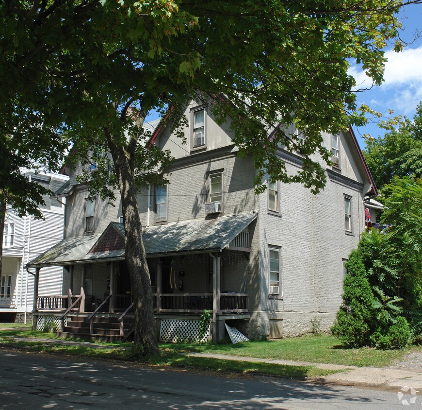 Building Photo - 410-412 3rd St