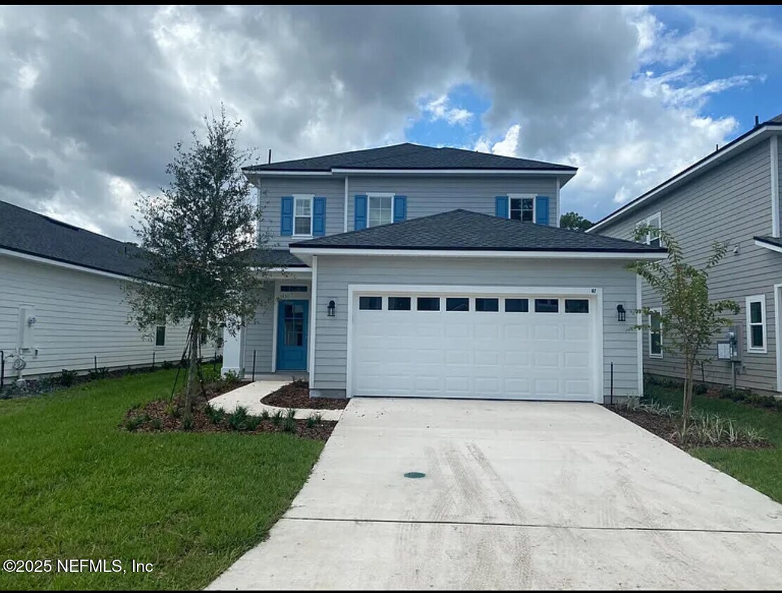 Primary Photo - 67 Wineberry Ln