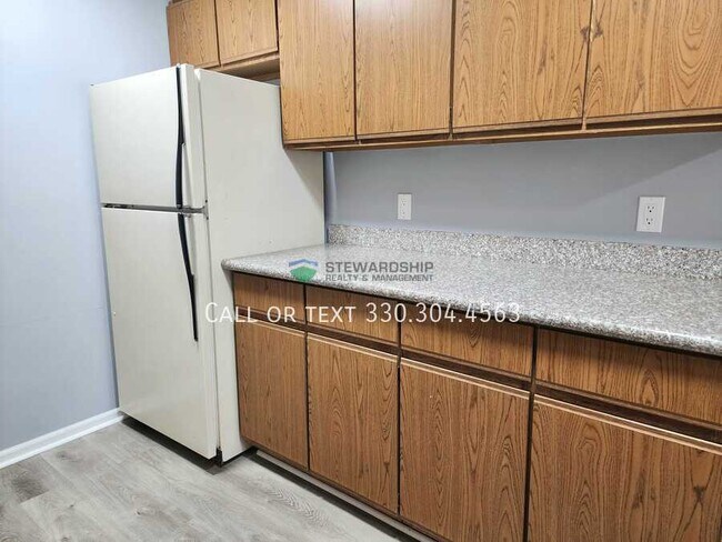 Foto del edificio - 693 Carroll St