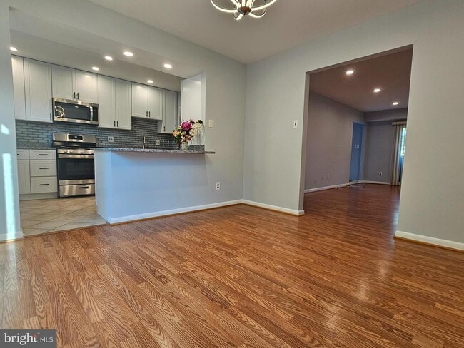 Building Photo - 8324 Highcliffe Ct