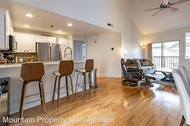 Building Photo - 2 br, 1 bath House - 1708 Redstone Avenue,...