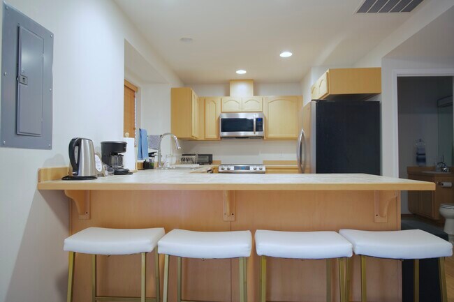 Foto del edificio - 2613 E Union St