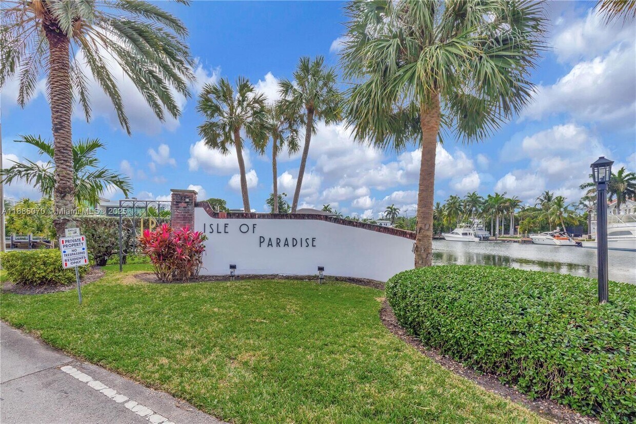 Foto principal - 440 Paradise Isle Blvd