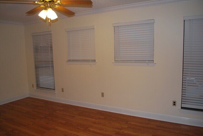 Foto del edificio - 8411 E Cypress Point Ct