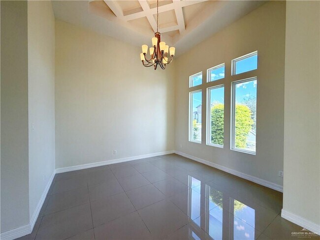 Foto del edificio - 18 West Dr