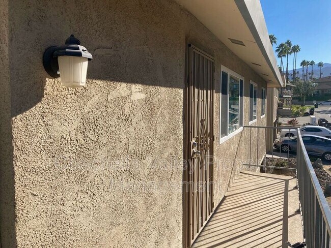 Foto del edificio - 72724 Eagle Rd
