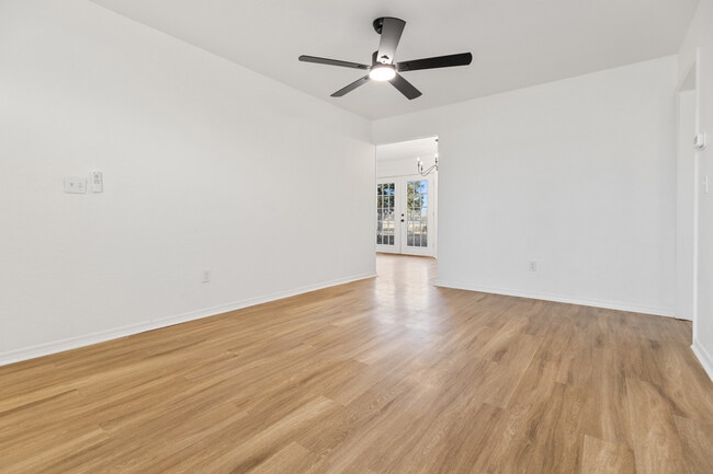 Foto del edificio - 753 NW 1st St