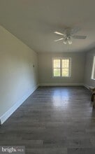 Building Photo - 331 Hanson Ave