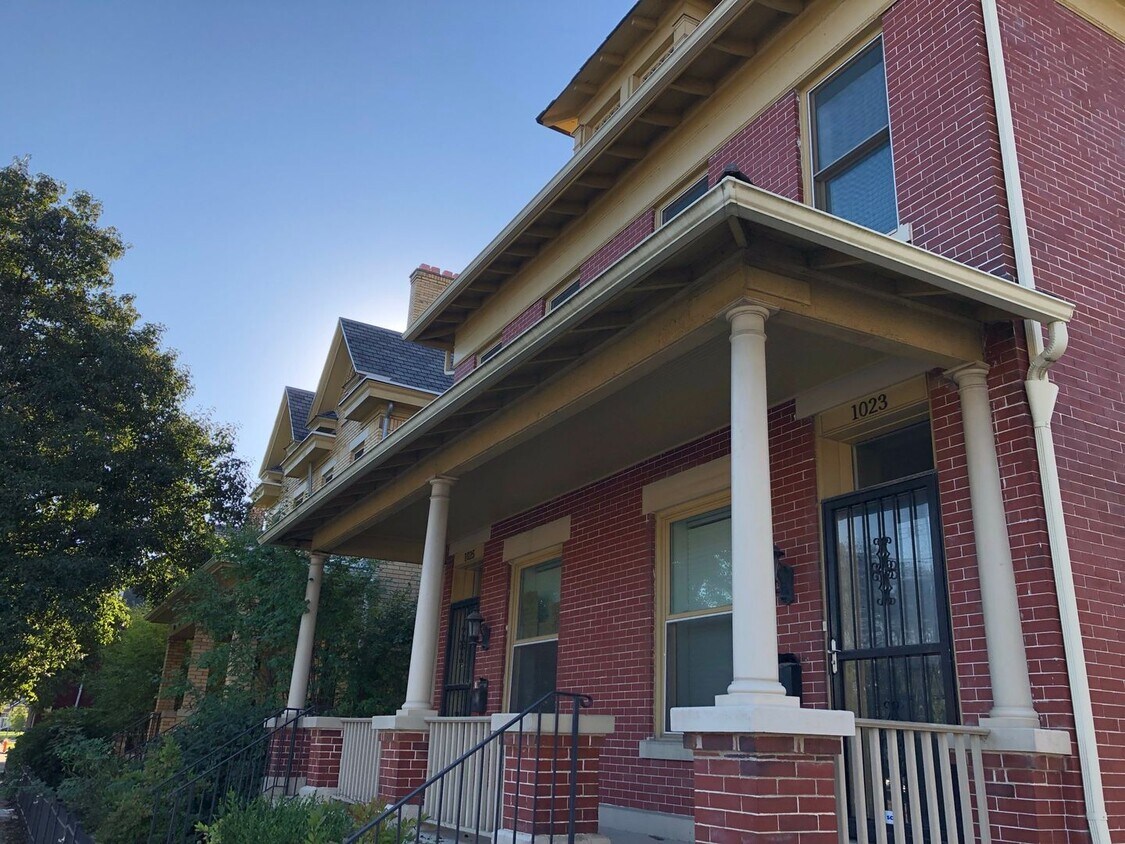 Old National Road Condos in Olde Towne East House for Rent in