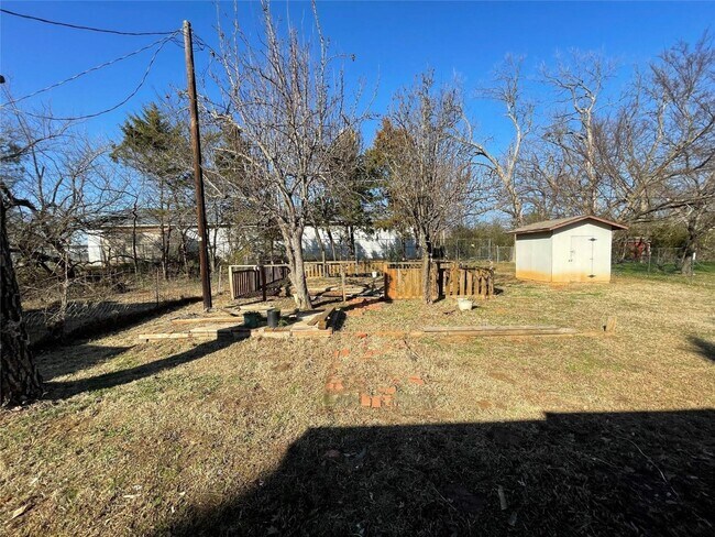 Building Photo - 117 E Prospect St