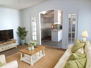 Building Photo - 3230 S Loop 1604 E