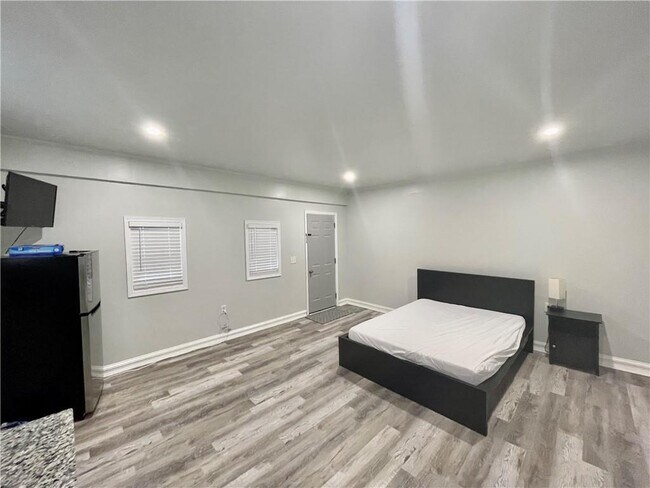 Foto del edificio - 6068 Tracy Valley Dr NW