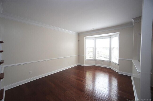 Foto del edificio - 9506 Dellbrook Ct