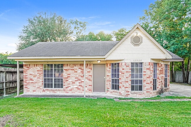 Building Photo - 12526 Zavalla St