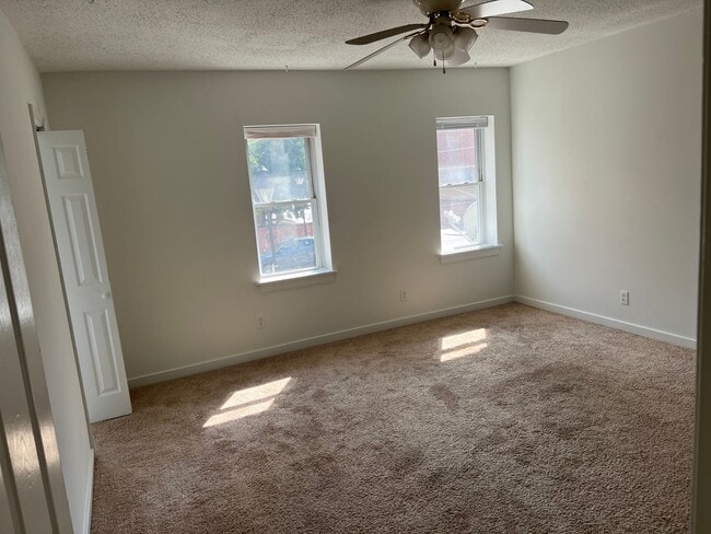 Building Photo - Home Sweet Home! Awesome 4 Bedroom/2 Bath ...