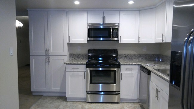 Foto del edificio - 971 Loring St