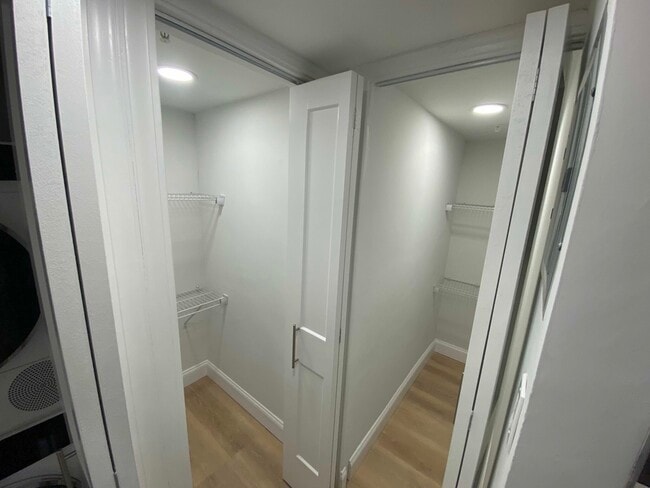 Foto del edificio - 529 Beacon St