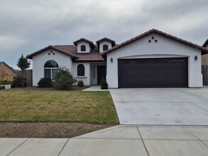 Building Photo - 6607 Tulia Ln