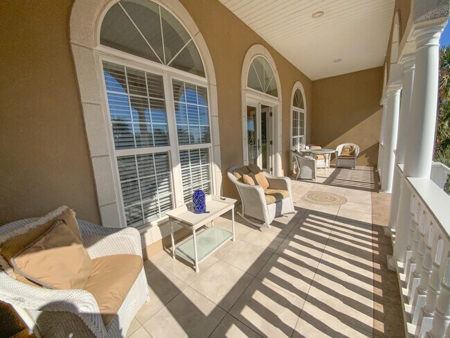 Building Photo - 617 Gulf Shore Dr