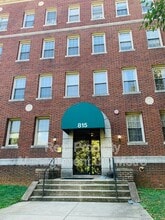 Building Photo - 815 Maryland Ave NE