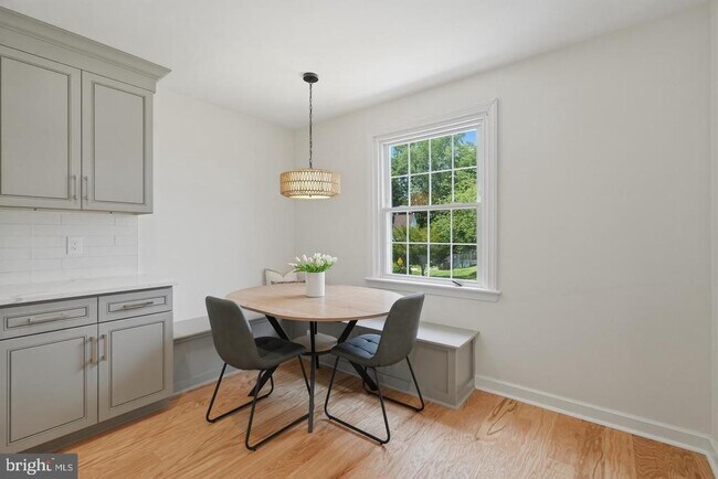 Foto del edificio - 800 Pleasant Hill Rd