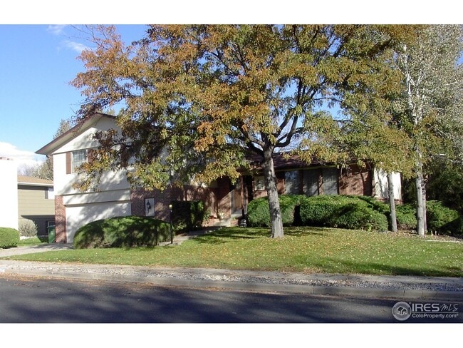Building Photo - 1417 Antero Dr