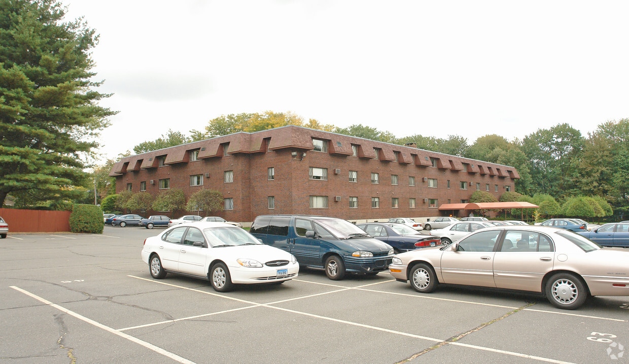 Building Photo - Staffordshire Apartments