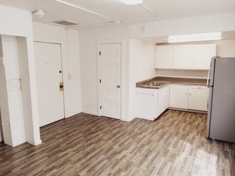 Foto del edificio - 260 W 1700 S