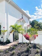 Building Photo - 7078 Venice Way