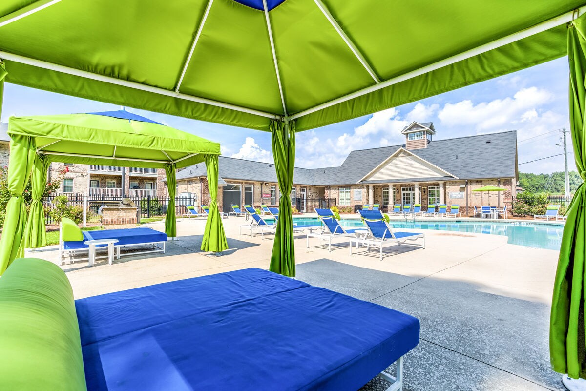 Innisbrook Village Apartments 3668 McConnell Rd Greensboro, NC