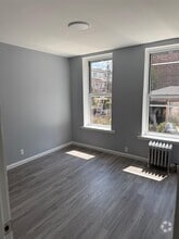 Building Photo - 922 New Lots Ave
