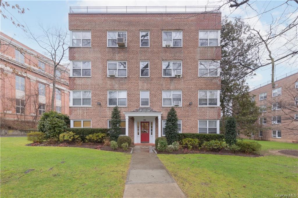 Foto principal - 781 Palmer Rd