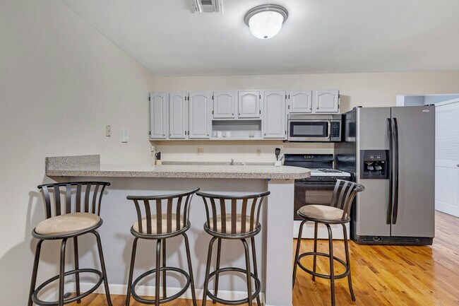 Foto del edificio - 4413 Park Ave