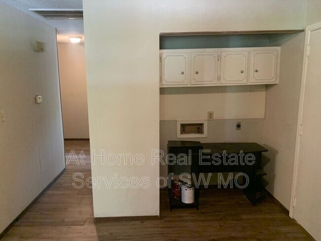 Foto del edificio - 2755 W Chestnut St