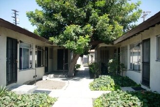 Foto del edificio - 3633 Norton Ave