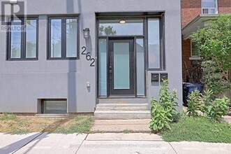 Building Photo - 262 Annette St