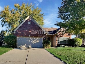 Building Photo - 9940 Wellcroft Ln