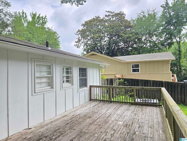 Foto del edificio - 109 Knoll Crest Dr
