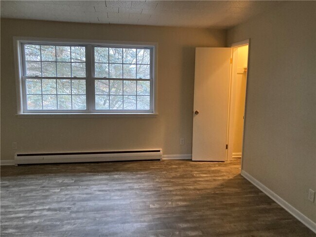 Foto del edificio - 326 E Linden Ave