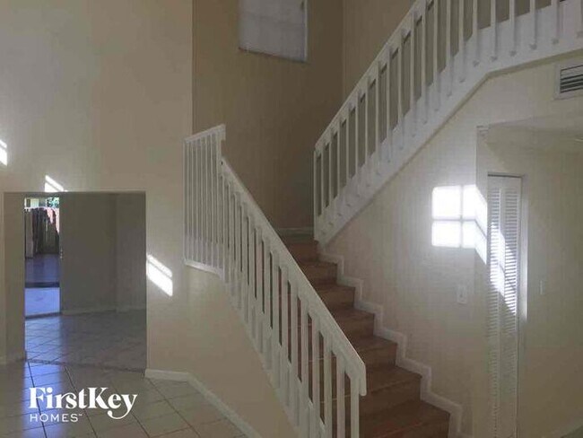 Foto del edificio - 5332 SW 153rd Ct