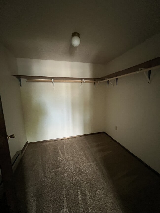 Building Photo - 109 Humbolt Loop