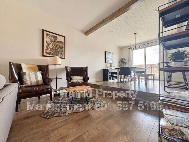 Foto del edificio - 1027 Wasatch Spring Rd