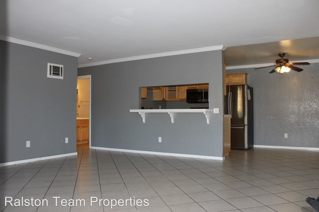 Building Photo - 554 Telegraph Canyon Rd