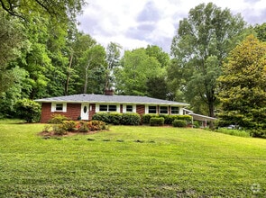 Building Photo - 429 Dorothy Dr