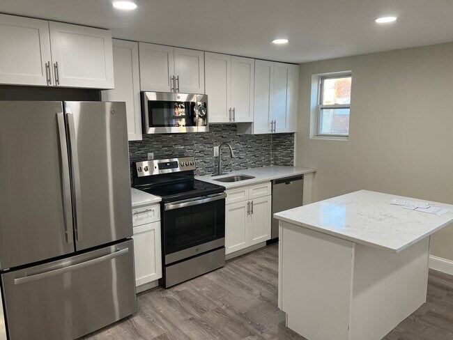 Foto del edificio - 1528 E Mayland St
