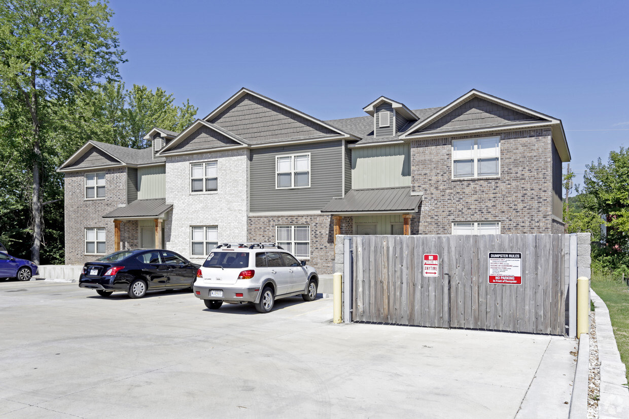 Foto del edificio - Cedar Creek Townhomes