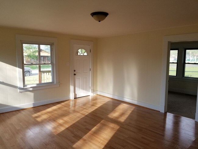 Foto del edificio - 105 E Grandview Dr