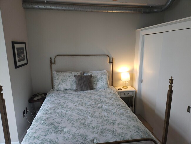 Master bedroom - 811 4th St NW