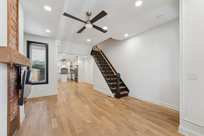 Building Photo - 858 Perkiomen St