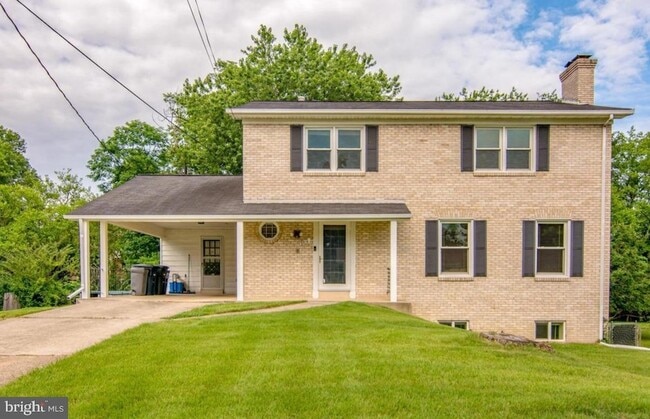 Building Photo - 6910 Eagleton Ln